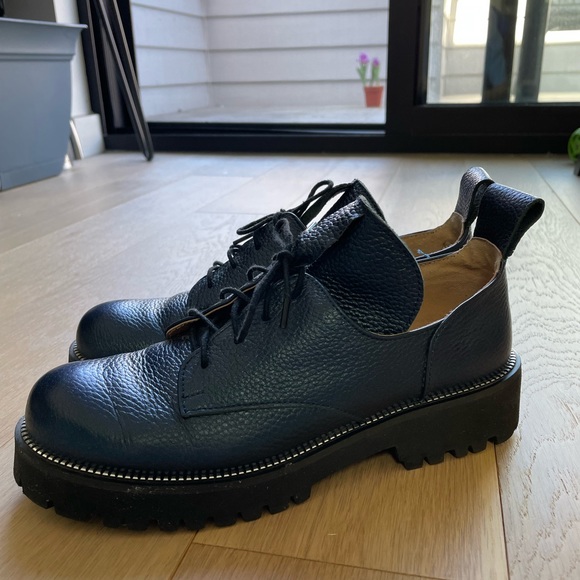 Liliani sapphire color boots size 35 (US 5.5) - Picture 3 of 5